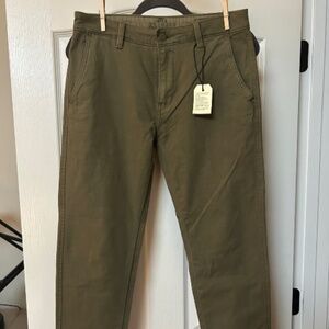 Levi XX Chino/Standard Taper/Olive/Size 29x30